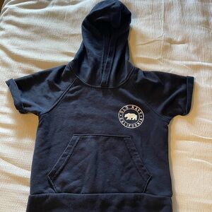 Old Navy Size 5 Hooded Short Sleeve Shirt